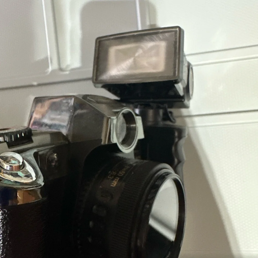 Vintage Canon Motor Drive Red Eye Reduction Black Camera with flash